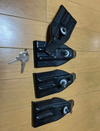 inno エアロベースバー　ルーフレール　ルーフバー