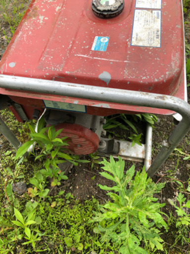 マキタ　発電機　2000w