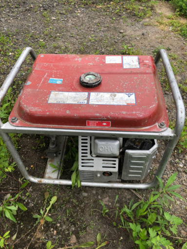 マキタ　発電機　2000w