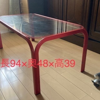 ガラステーブル