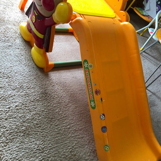 アンパンの滑り台！