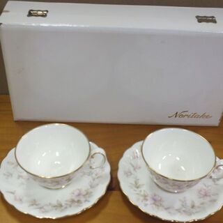 ノリタケ ボーンチャイナ 碗皿ペアーセット