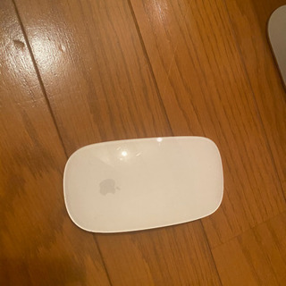 Apple iMac (Retina 4K ディスプレイ　21.5 インチ)の画像