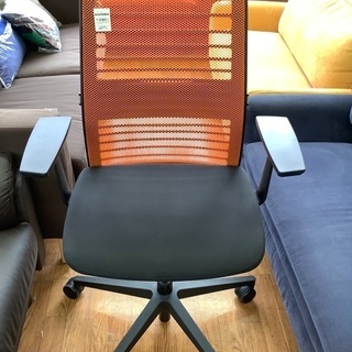 Steelcaseワークチェアのご紹介です。