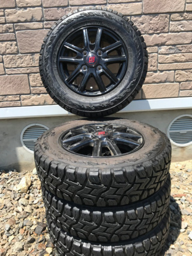 軽トラ　１２インチゴツゴツタイヤ　ホイールセット