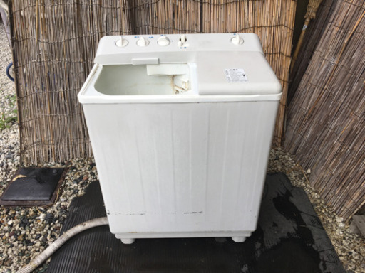 東芝2槽式洗濯機(正常動作品)