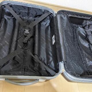 【無料】スーツケース(小)あげますの画像