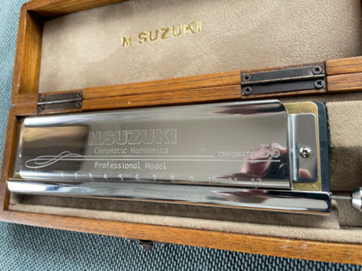 SUZUKI クロマチックハーモニカ　SC-56