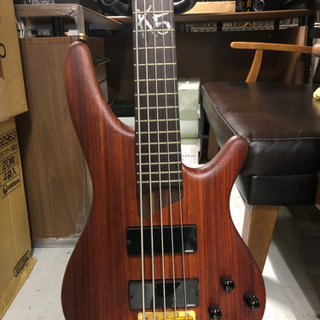 ♦️値下げしました♦️🌹🎼I banes K5🎼🌹エレキベース【5弦】の画像
