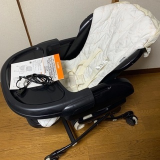 コンビ　電動　ハイローチェア Amazon | コンビ 電動ハイローチェア ホワイトレーベル ネムリラ