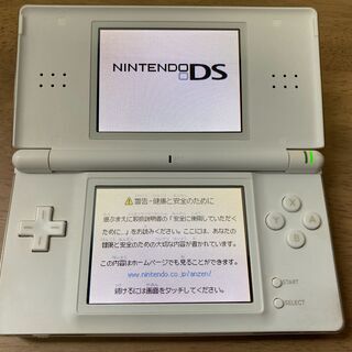 値下げ中【中古】Nintendo DS Lite ニンテンドーDSライト ホワイト【直接お取引限定】の画像