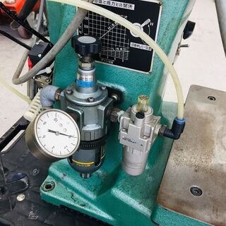 ブラザー BR1-103 リベッティングマシーン 【リライズ野田愛宕店】【店頭取引限定】【中古】セール価格9月末まで 管理番号：IT5PEKUV8BWYの画像