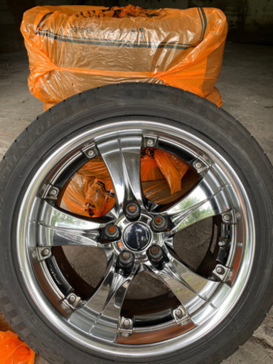 販売済　245/45R18タイヤ・アルミ4本セット