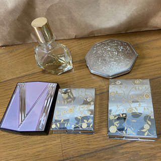 ★値下げ化粧品　3点　オーデコロン　鏡　使用品