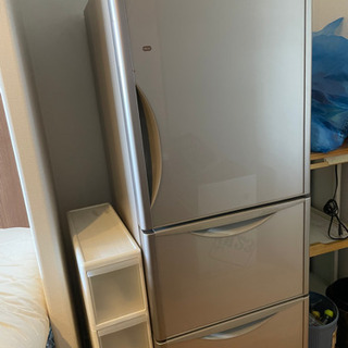 ◆直接引き取り限定◆HITACHI　R-S2700HV シルバー 3ドア冷蔵庫 3ドア冷蔵庫 2016年製 HITACHI R-S2700FV