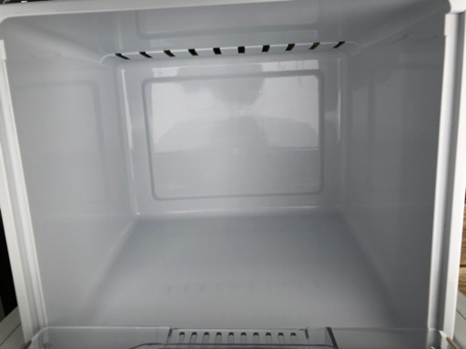 格安配達&設置 高年式 2020年製 Hisense 150L 2ドア冷凍冷蔵庫 右開き 大容量冷凍室46Ｌ霜取り不要