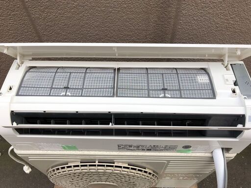 28A・税込み】日立 エアコン(おもに14畳用) 白くまくん RAS-A40F2 17年