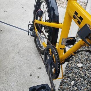 中古の折り畳み自転車です　取引中です。の画像