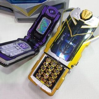 ヒーロー玩具 ゴーカイジャー マジレンジャー おもちゃ セット ジャンク ヒーロー戦隊 スーパー戦隊 海賊戦隊ゴーカイジャー 魔法戦隊マジレンジャー バンダイ BANDAI ロボ レンジャーキー 札幌市東区 新道東店の画像