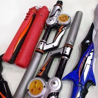 ヒーロー玩具 ゲキレンジャー ヒーロー戦隊 おもちゃ  セット スーパー戦隊 バンダイ BANDAI ロボット ヌンチャク ジャンク  子供 キッズ 札幌市東区 新道東店の画像