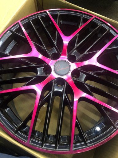 再販！美品　18インチホイール４枚セット