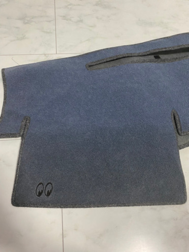 ハイラックスサーフ215.210　ムーンアイズ　ダッシュマット　15000円