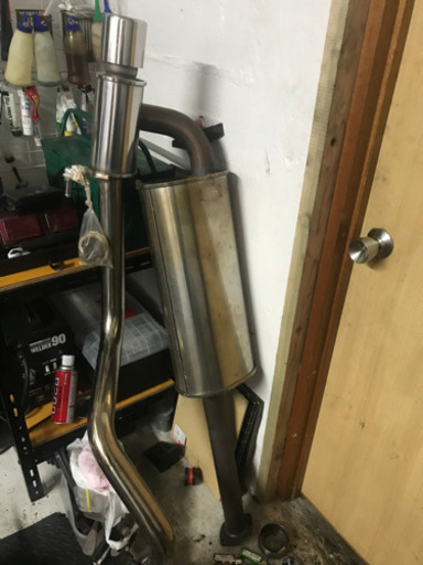 ランドクルーザープラド　150系？　TRD マフラー