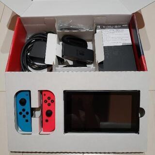 任天堂スイッチ☆美品の画像