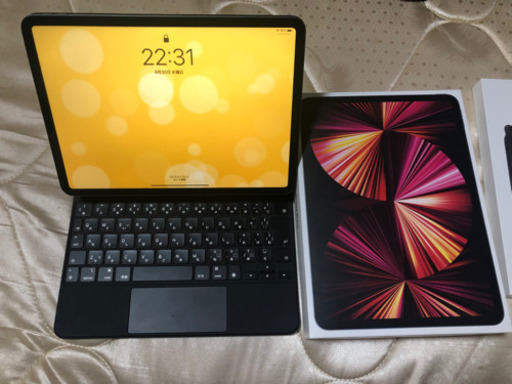 iPadPro11/第3世代/128G/WiFiモデル+magickeyboard