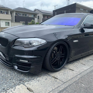 BMW F10 528i ハイライン　車両交換可