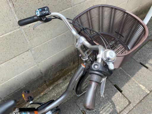 【電動自転車】パス　ナチュラ　美品❗️8.9ah 新品バッテリー付　サドル、鍵新品❗️スペアキーあり　若林自転車　膳所　SALE❗️