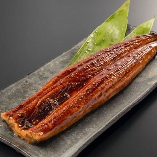【時給1100円】うなぎ工場での蒲焼製造【週払い可】の画像