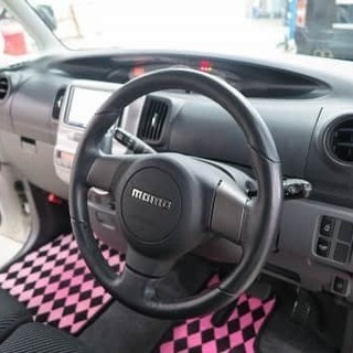 中がフローリングの軽自動車ってレアじゃない！？の画像