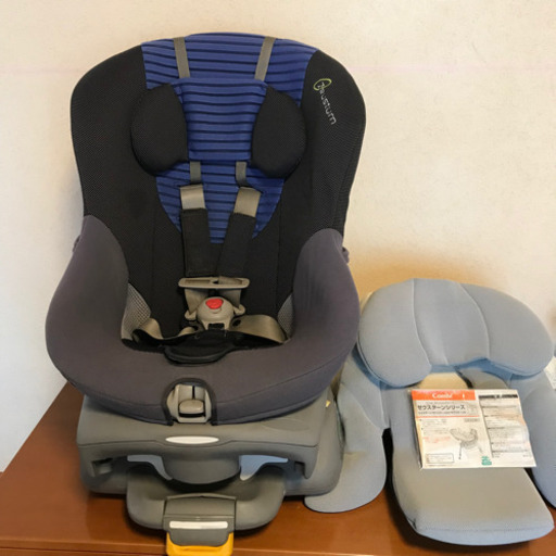 【取引完了】チャイルドシート　combi