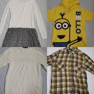 洋服、人形、かばんの画像