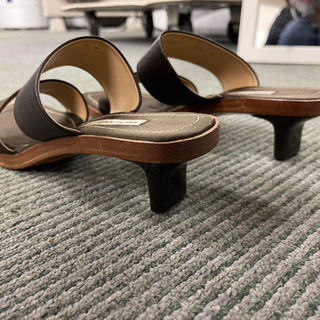 【7/3確約済み】【🇮🇹made inItaly🇮🇹ヒール👠が低めだから歩き🚶‍♂️やすい🧚‍♀️💕】靴 サンダル レディースの画像