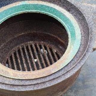 鉄の釜戸の画像