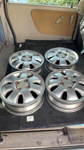 サンバー純正ホイール13インチ中古は、如何？