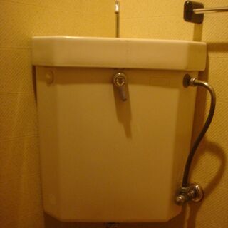 手洗い付き水タンクの画像