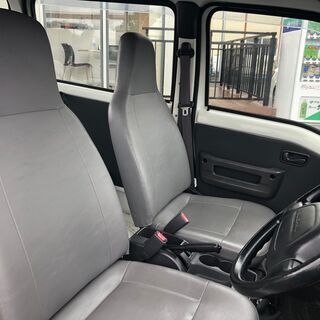 自社ローンあり！ガソリン100リットルプレゼント★車検令和４年５月★走行３万キロ代・お買い得★スバル★サンバーバン★VB★660cc★4人乗り★の画像