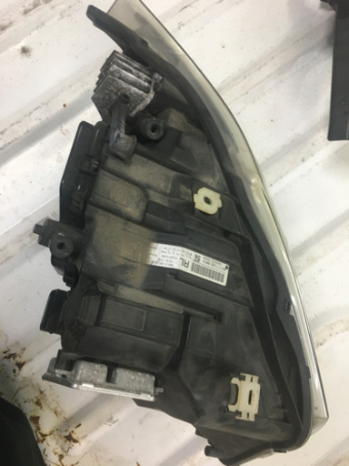 BMW E90 ベッドライト　