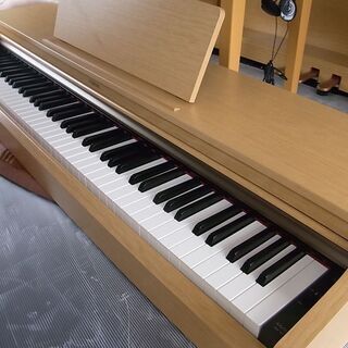 YAMAHA アリウス 電子ピアノ YDP-162　88鍵 3本ペダル イス付