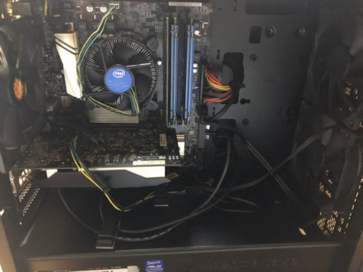 自作ゲーミングPC