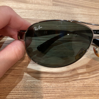 値下げします。Ray-Ban 
