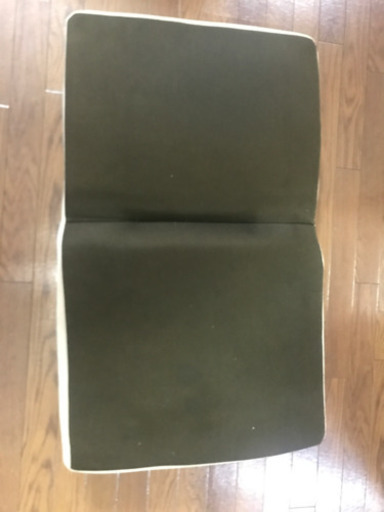 冷蔵庫、一人用ソファー