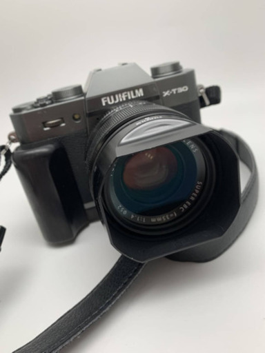 Fujifilm X-T30チャコールシルバー+XF35mmF1.4R