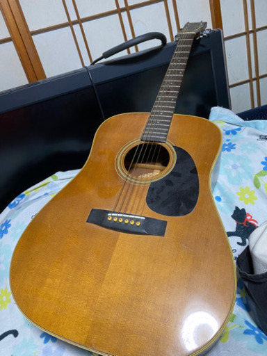フォークギター
