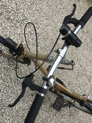 折りたたみ自転車20インチ 20インチ折りたたみ自転車 6段変速 カゴ/カギ/ライト付 BGC-F20 