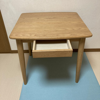 【値下げしました】ダイニングテーブル