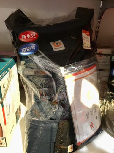 ■店頭引取限定■現行モデル♫エルゴベビー　抱っこひも　ネイビー②
